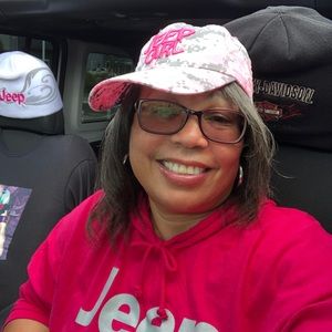 Meet your Posher, Antionette